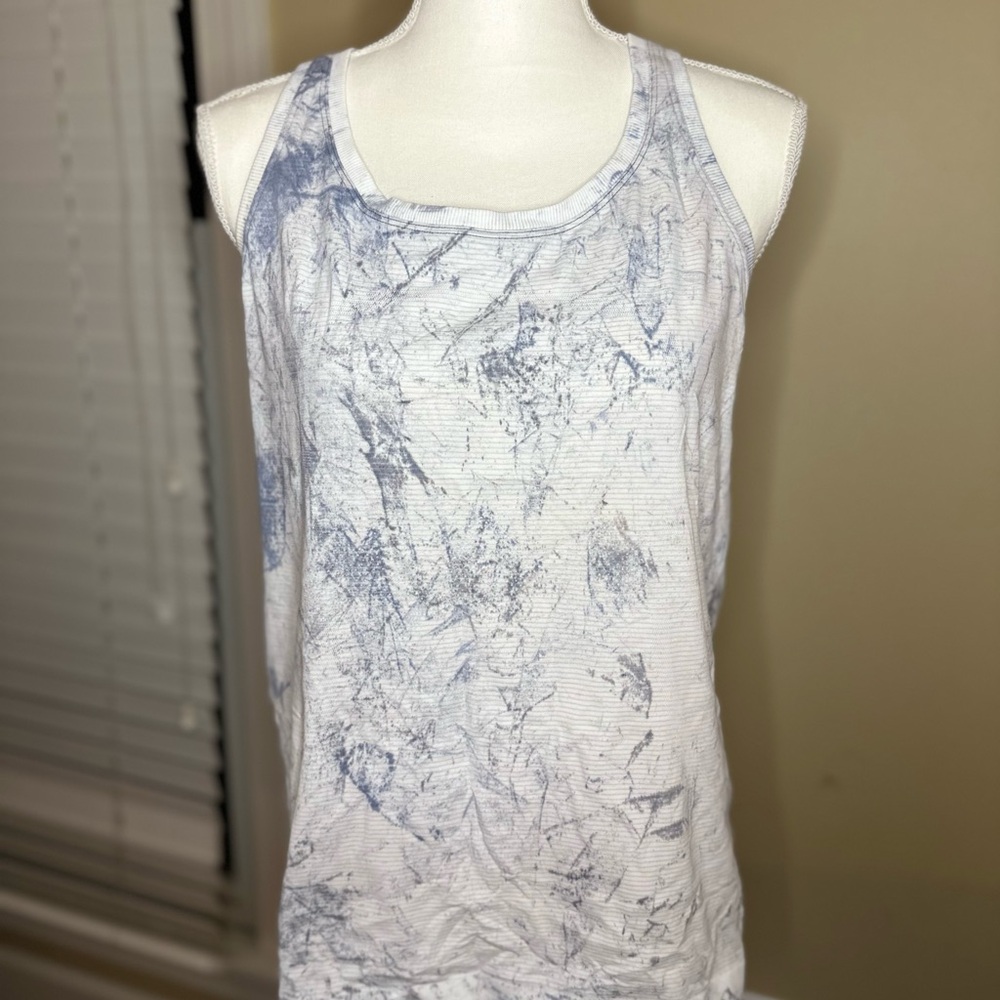 Lulu marbled swiftly tank